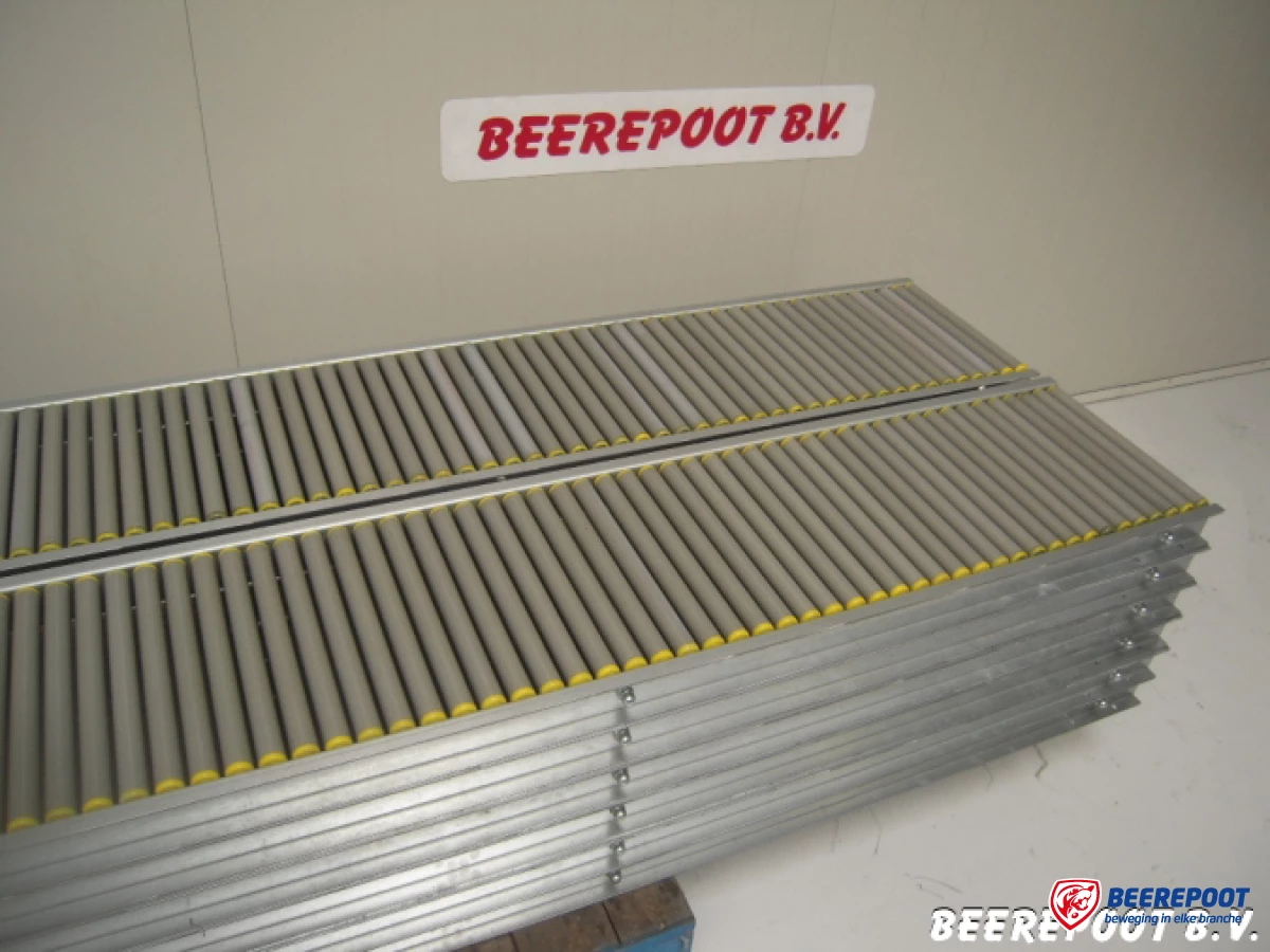 Rollenbaan nieuw n-a 350mm breed (SP710)